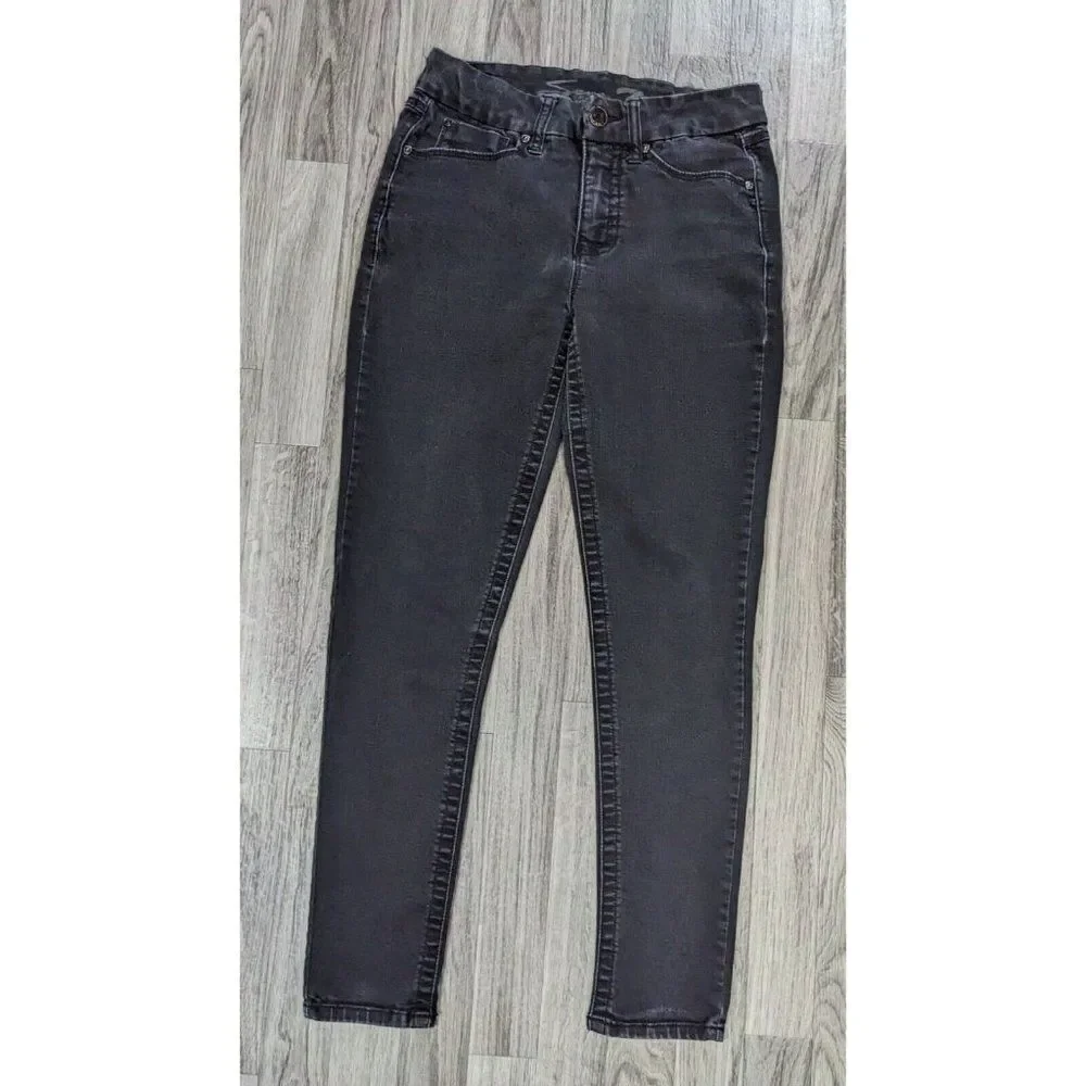 Seven 7 Womens Size 6 Embroidered Pockets Black Denim‎ Jeans